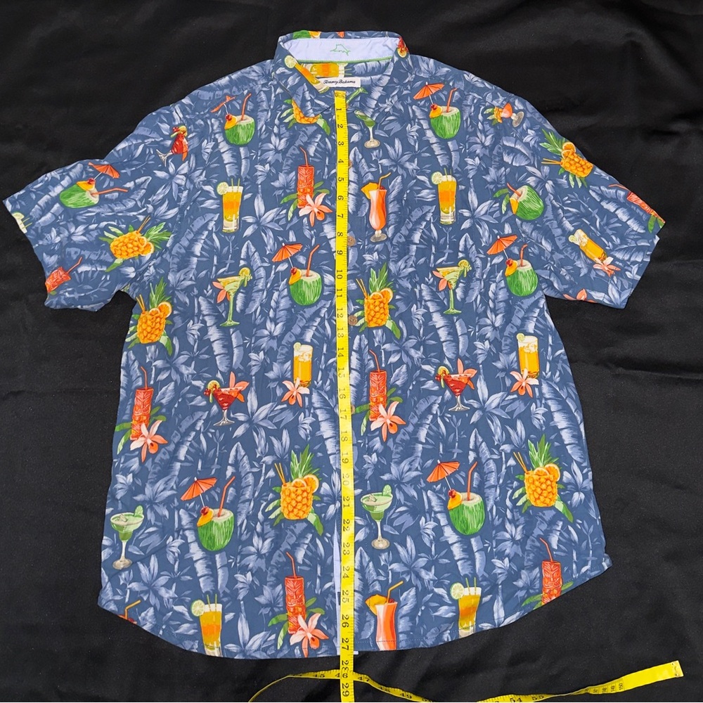 Tommy Bahama Tide One On Silk Camp
Shirt - Picture 5 of 8